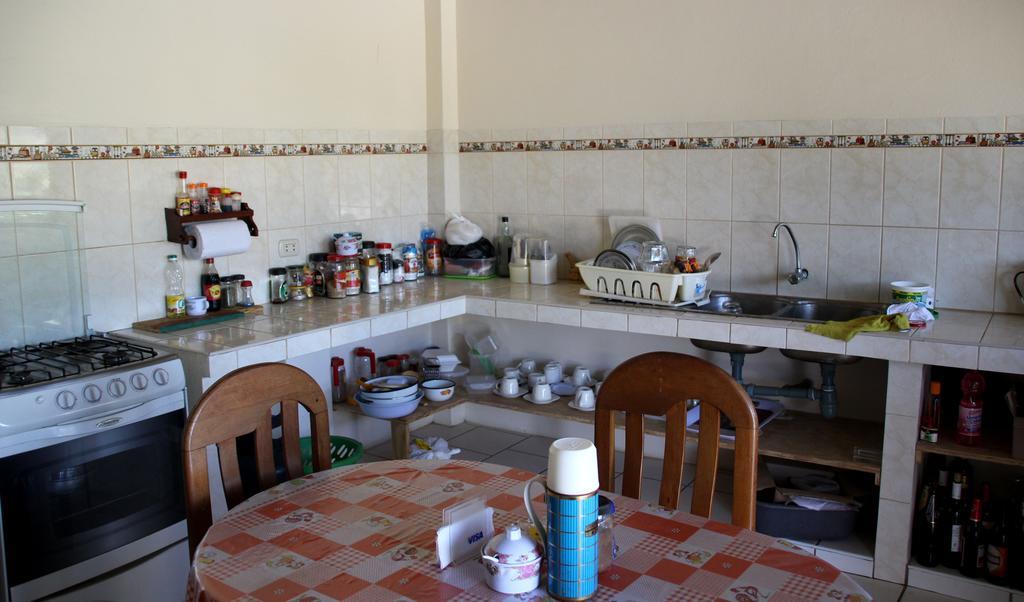 La Casa De Jessy Lägenhet Máncora Exteriör bild