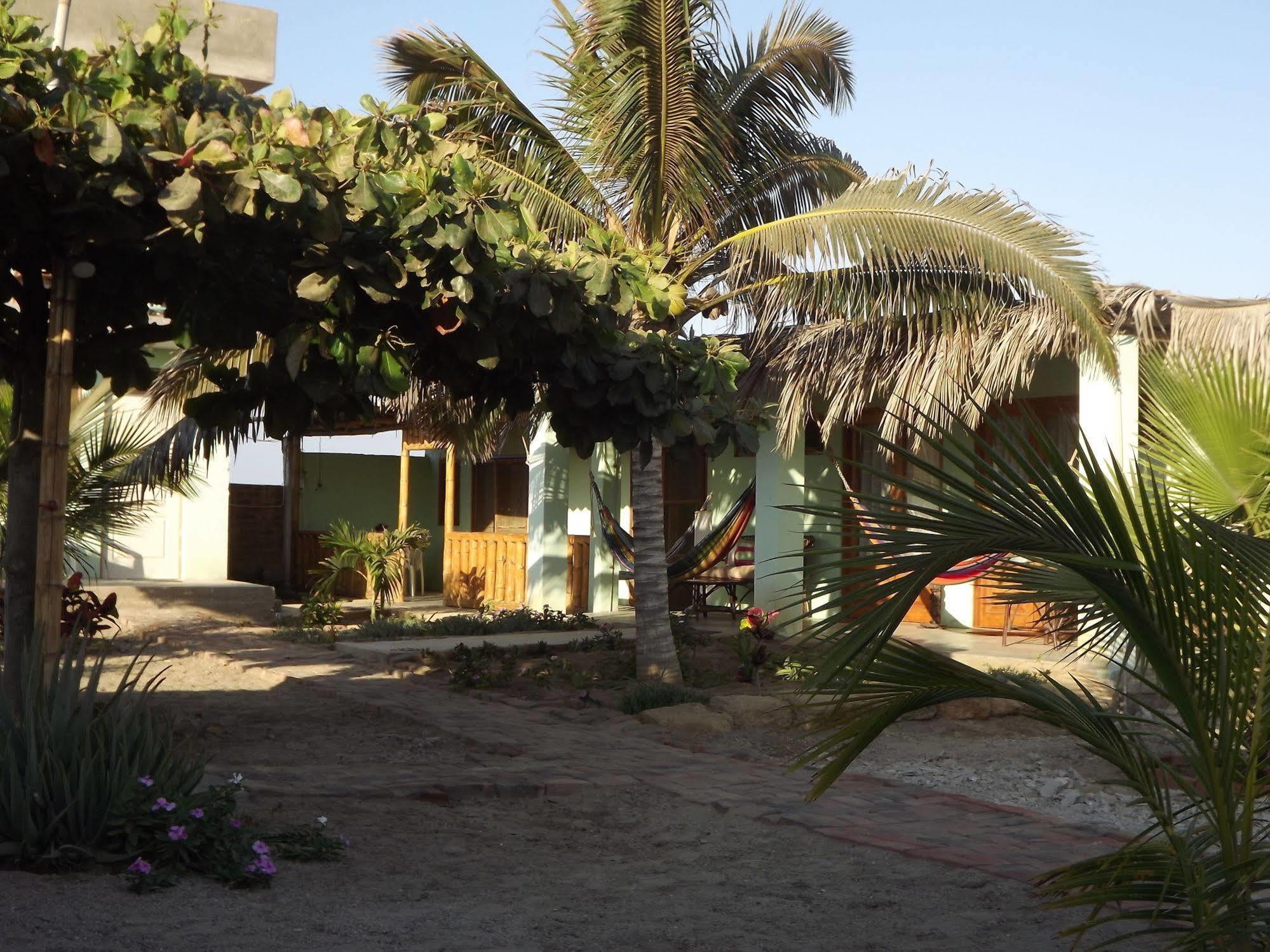 La Casa De Jessy Lägenhet Máncora Exteriör bild