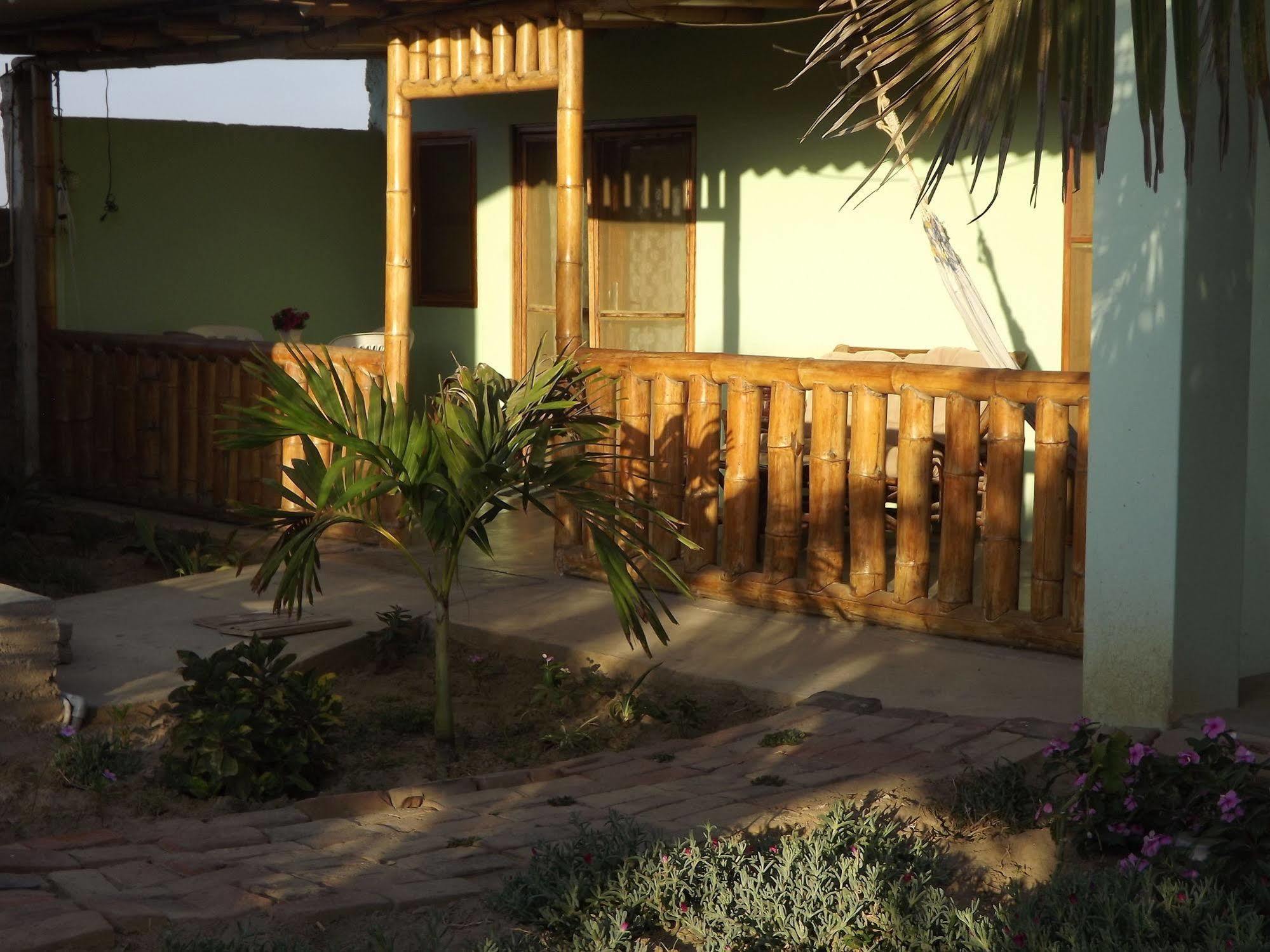 La Casa De Jessy Lägenhet Máncora Exteriör bild
